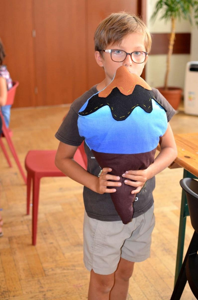 Zdjęcie w galerii na portalu naszraciborz.pl: EKOZABAWKA - warsztaty ręcznego szycia w RCK wiadomości z regionu