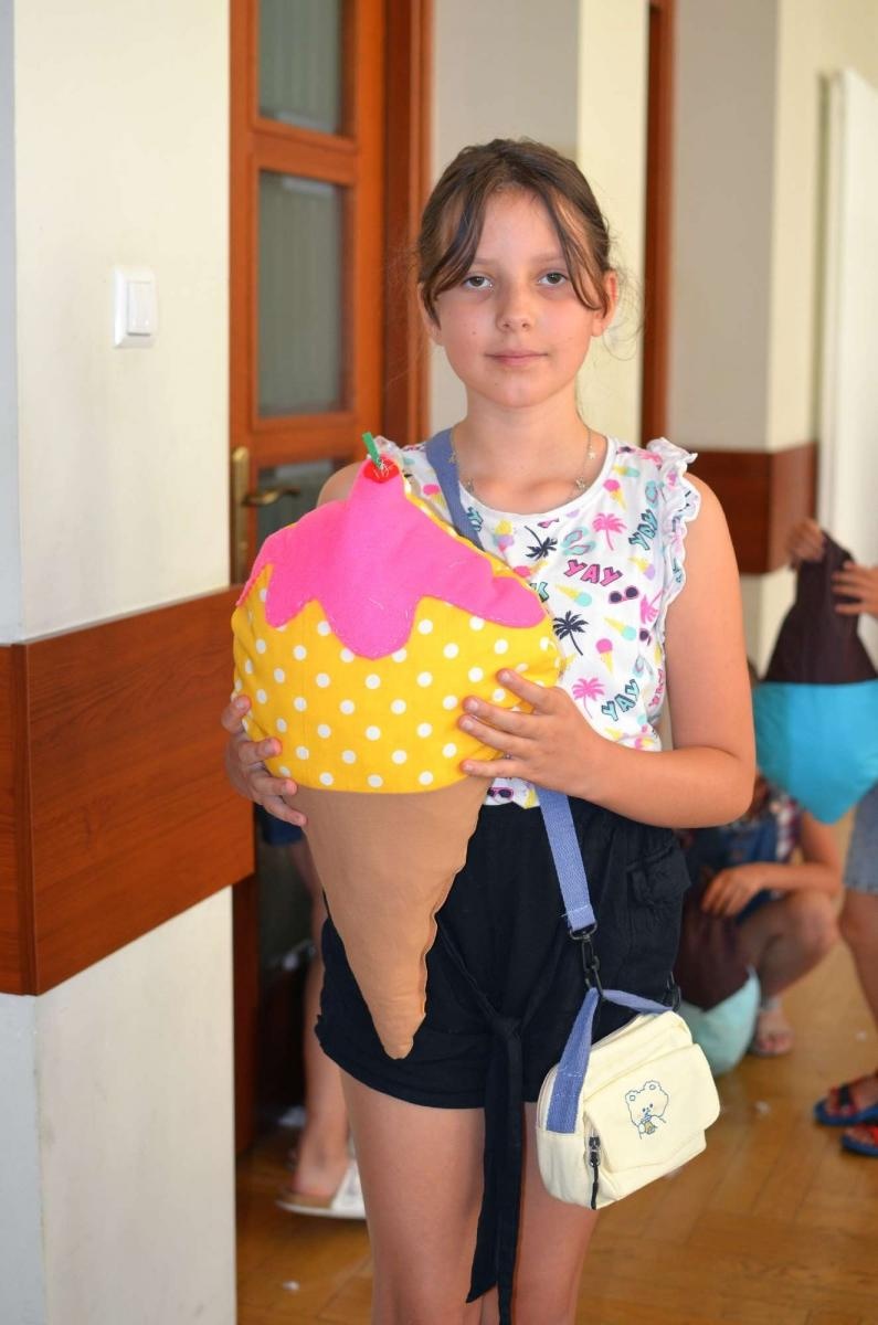 Zdjęcie w galerii na portalu naszraciborz.pl: EKOZABAWKA - warsztaty ręcznego szycia w RCK wiadomości z regionu