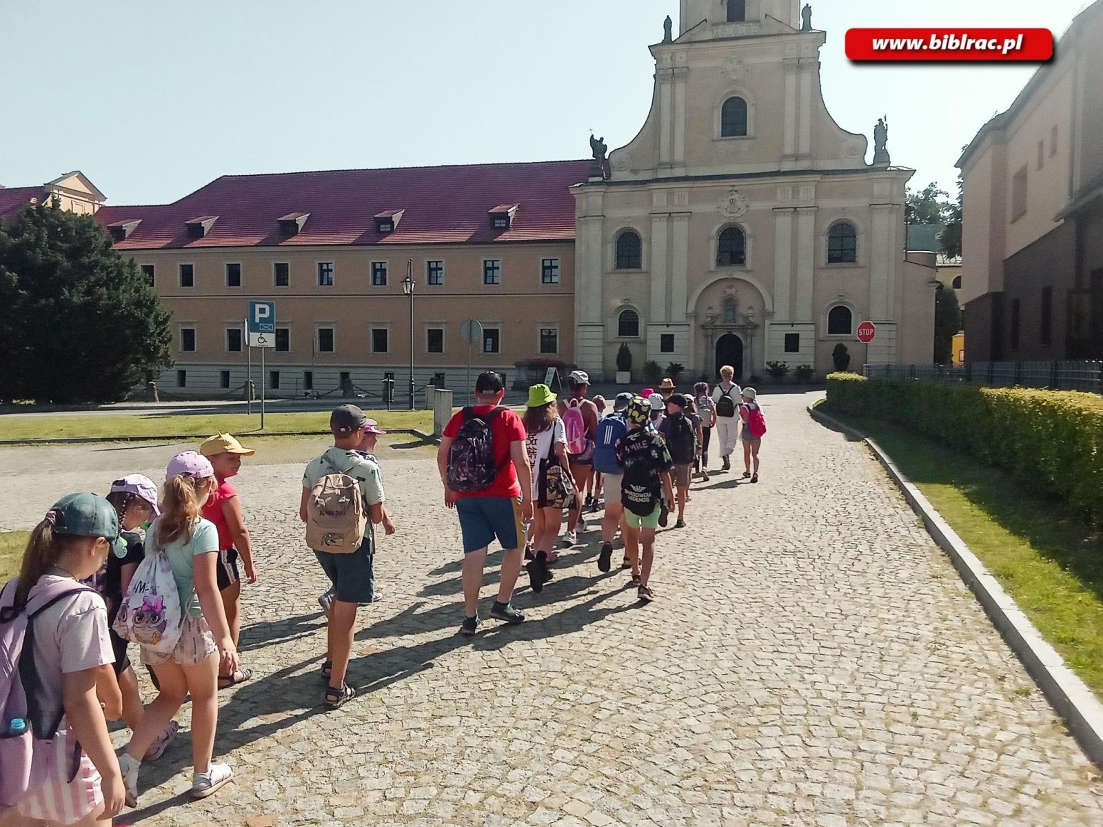 Zdjęcie w galerii na portalu naszraciborz.pl: Wakacje w powiecie w klasztornych murach wiadomości z regionu