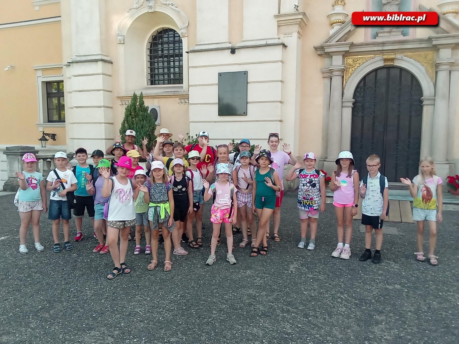 Zdjęcie w galerii na portalu naszraciborz.pl: Wakacje w powiecie w klasztornych murach wiadomości z regionu