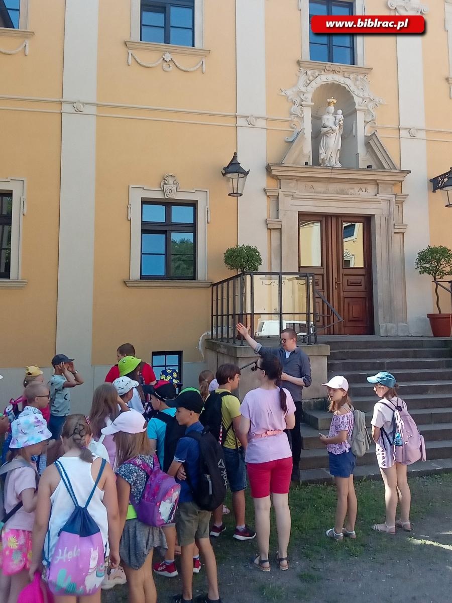 Zdjęcie w galerii na portalu naszraciborz.pl: Wakacje w powiecie w klasztornych murach wiadomości z regionu