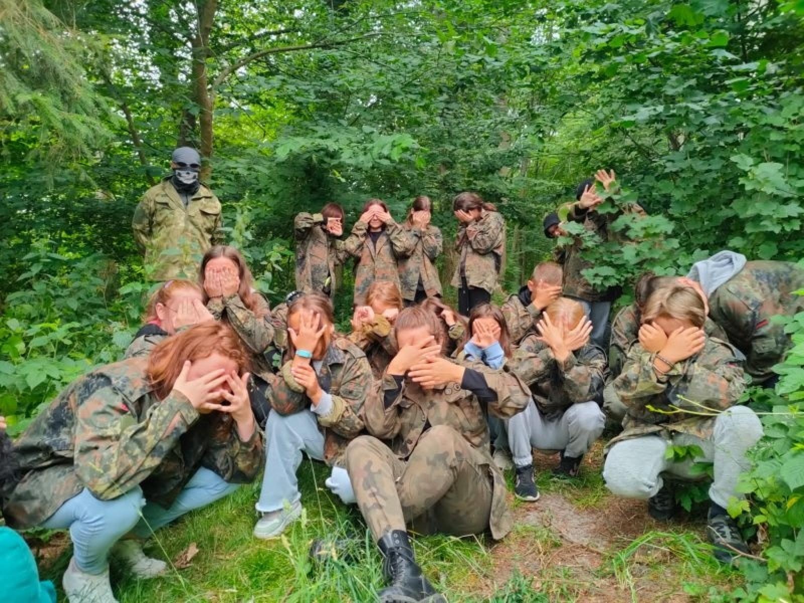 Zdjęcie w galerii na portalu naszraciborz.pl: Raciborscy zwiadowcy wypoczywają w Pleśnej wiadomości z regionu