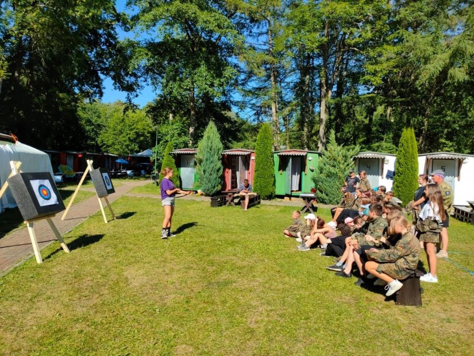 Zdjęcie w galerii na portalu naszraciborz.pl: Raciborscy zwiadowcy wypoczywają w Pleśnej wiadomości z regionu