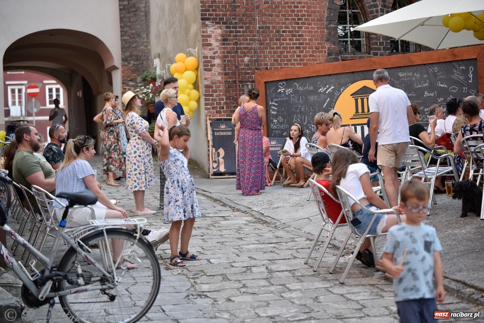 Zdjęcie w galerii na portalu naszraciborz.pl: Silesian Jazz Daughters zaśpiewały w ogródku Etiudy [FOTO i WIDEO] wiadomości z regionu