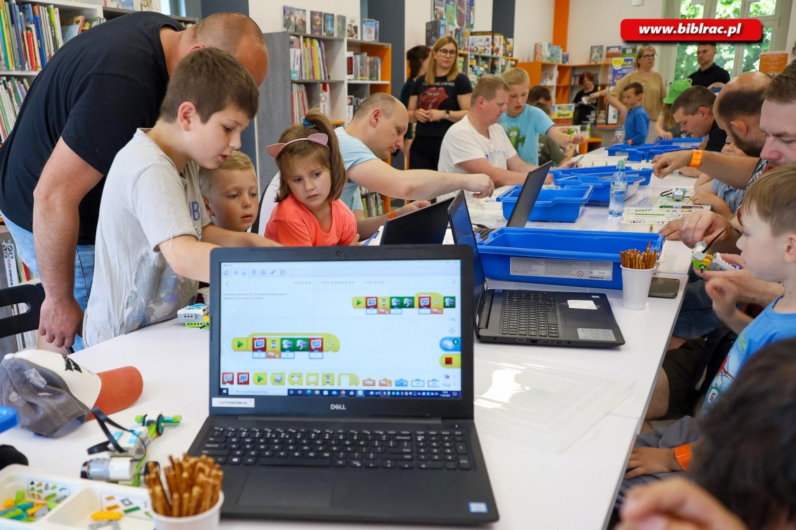 Zdjęcie w galerii na portalu naszraciborz.pl: Drukowanie 3D w najbliższym Klubie Ojca wiadomości z regionu