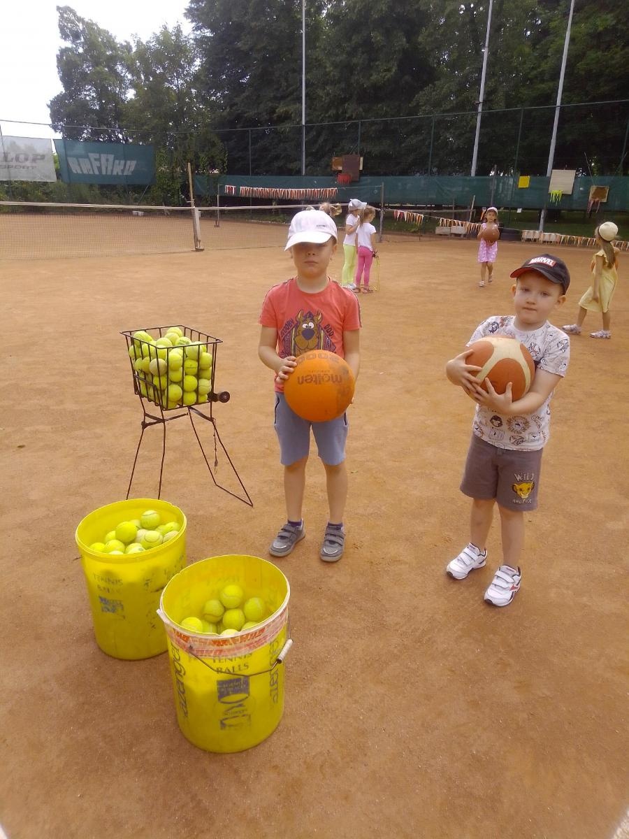 Zdjęcie w galerii na portalu naszraciborz.pl: Kto wie, może doczekamy się tenisowej gwiazdy na miarę Igi Świątek wiadomości z regionu