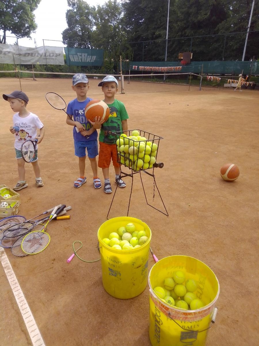 Zdjęcie w galerii na portalu naszraciborz.pl: Kto wie, może doczekamy się tenisowej gwiazdy na miarę Igi Świątek wiadomości z regionu