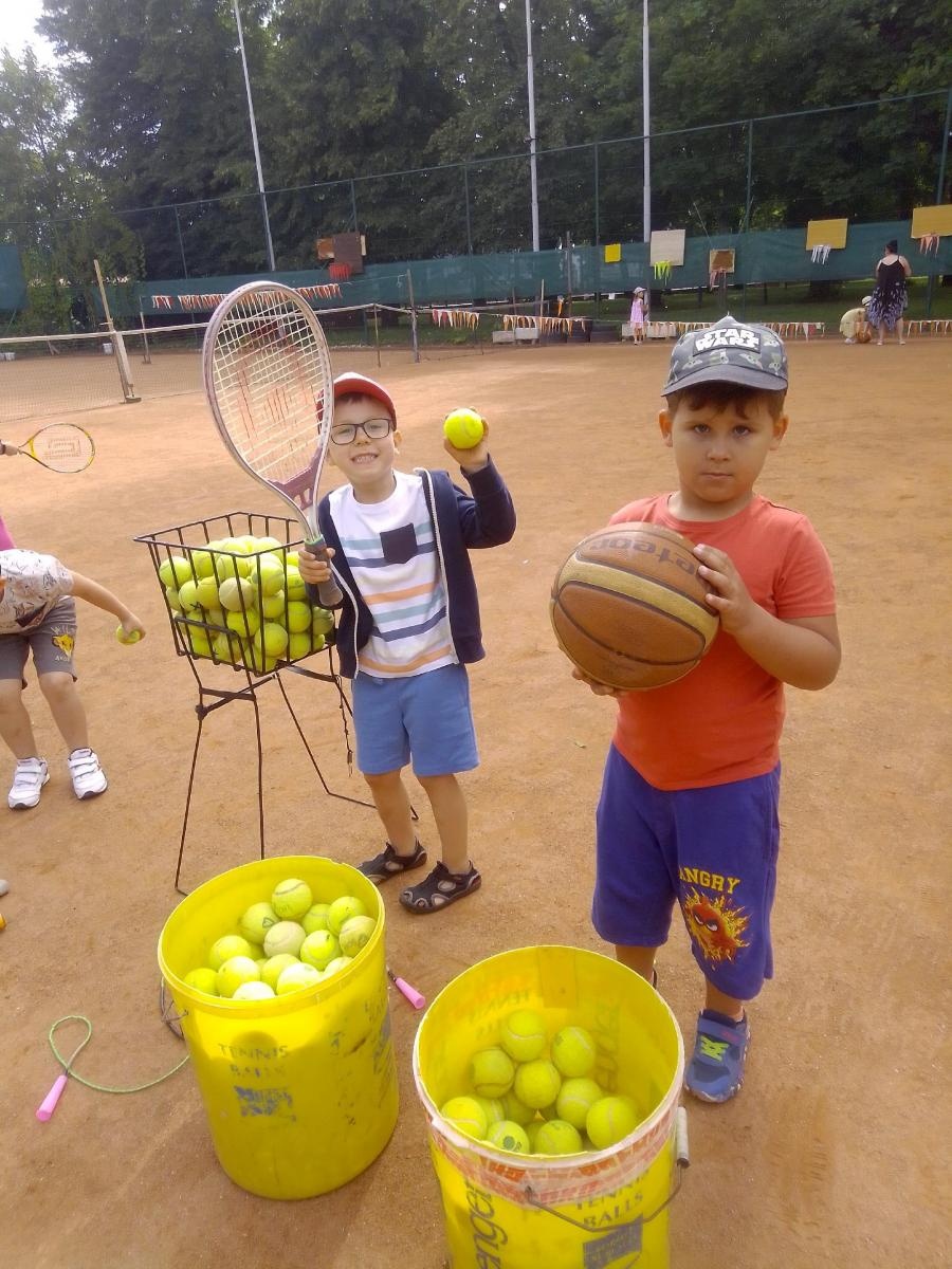 Zdjęcie w galerii na portalu naszraciborz.pl: Kto wie, może doczekamy się tenisowej gwiazdy na miarę Igi Świątek wiadomości z regionu