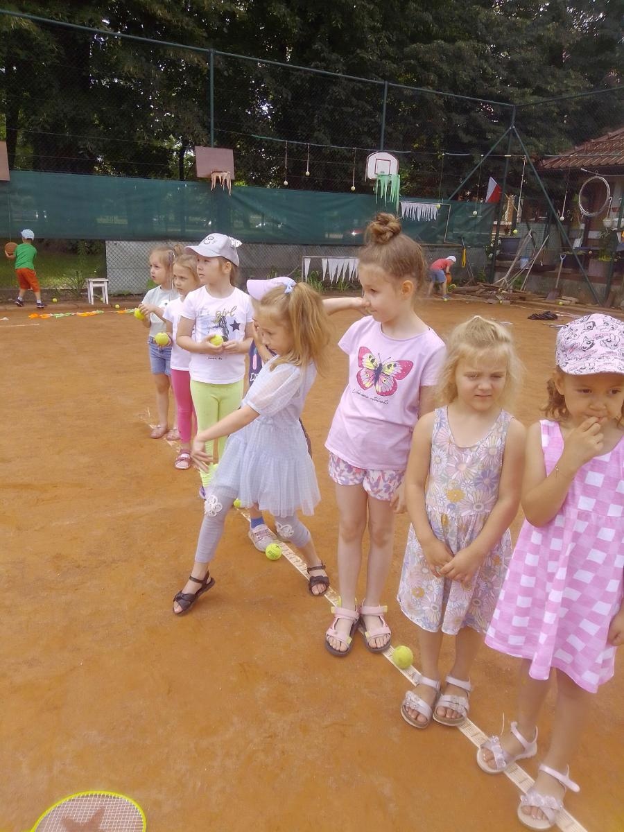 Zdjęcie w galerii na portalu naszraciborz.pl: Kto wie, może doczekamy się tenisowej gwiazdy na miarę Igi Świątek wiadomości z regionu