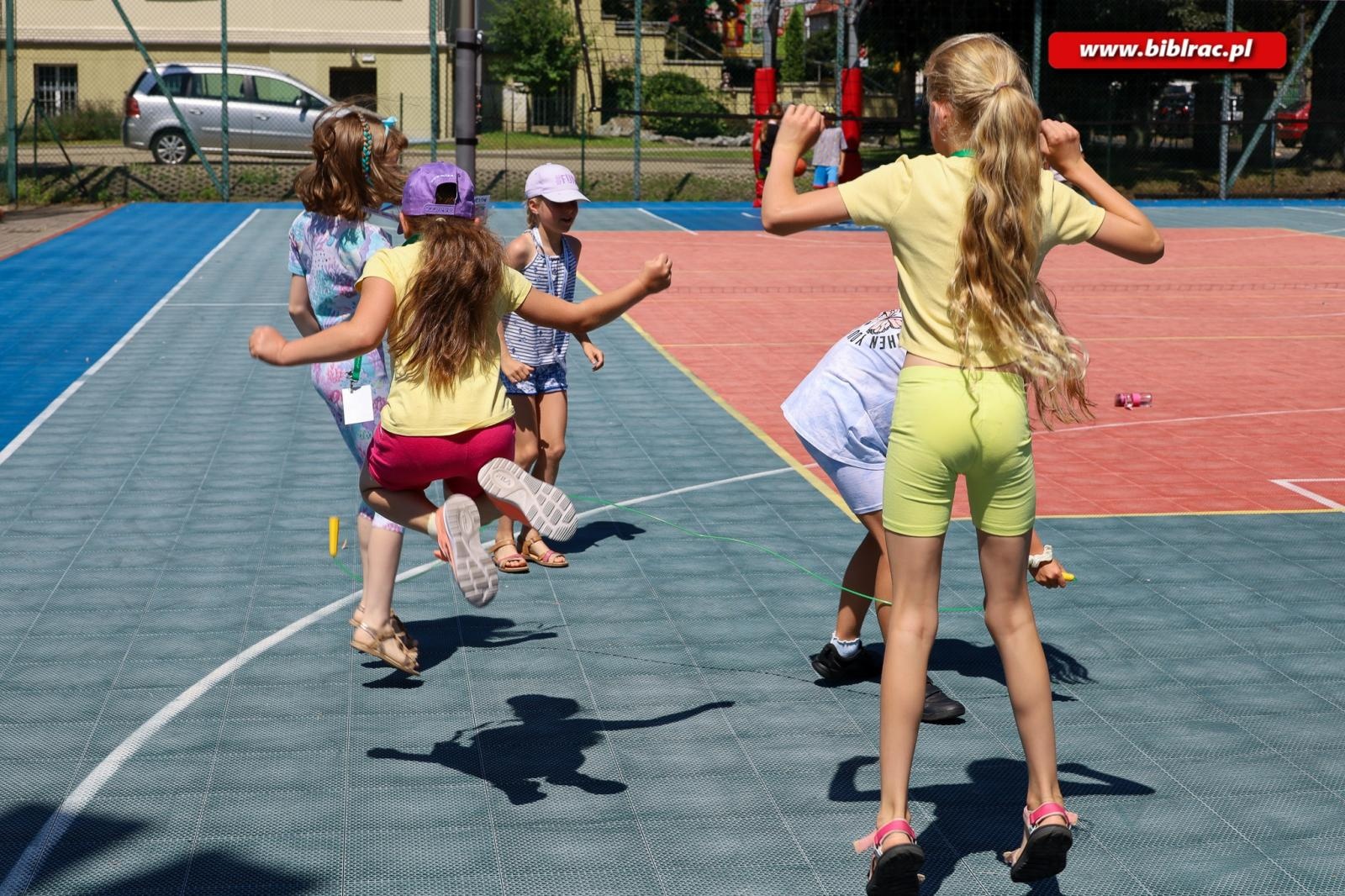 Zdjęcie w galerii na portalu naszraciborz.pl: Bajki polskie i litewskie wybrzmiały w kolejnym tygodniu Baśniowego Lata z Biblioteką wiadomości z regionu
