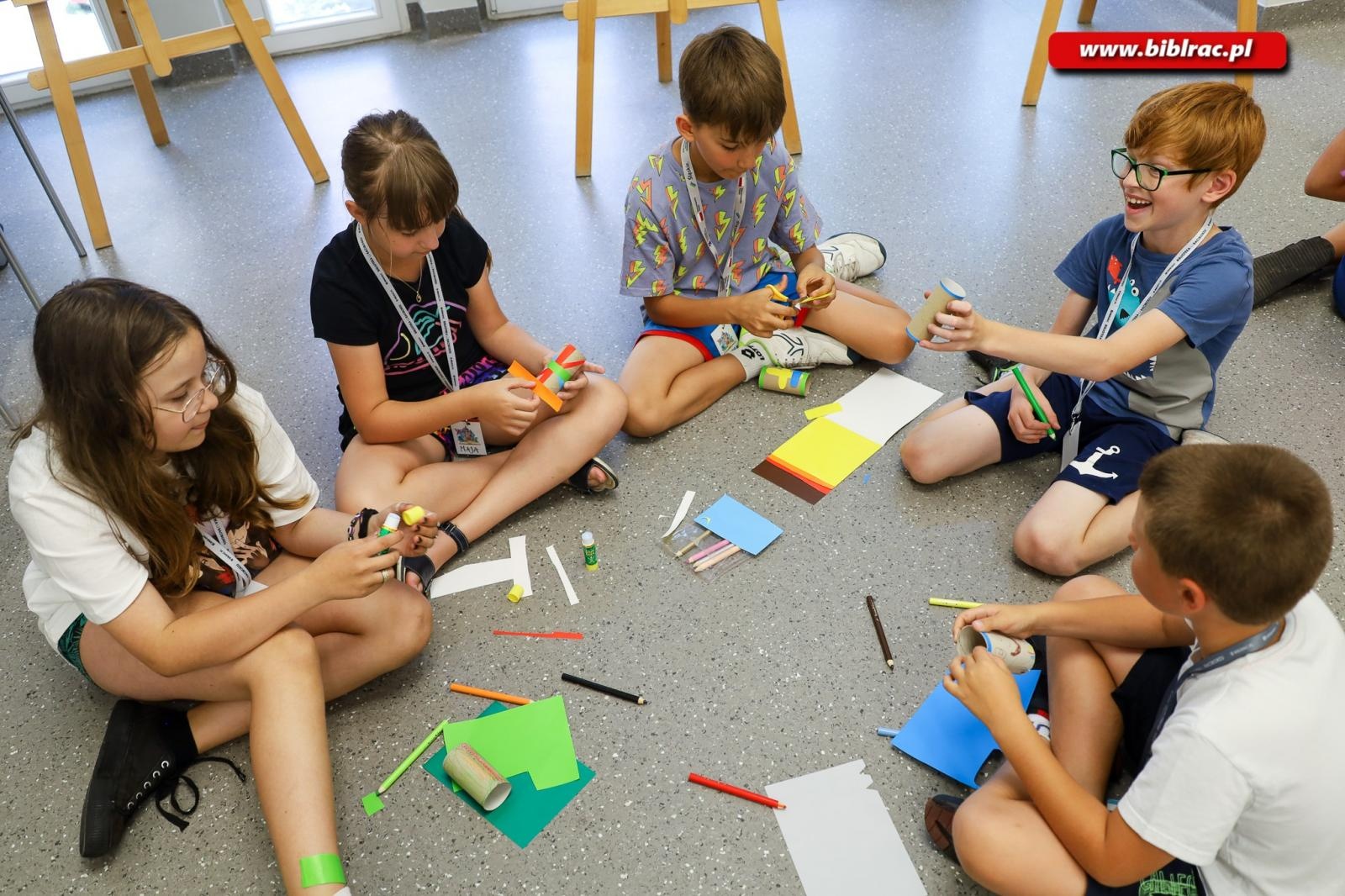 Zdjęcie w galerii na portalu naszraciborz.pl: Bajki polskie i litewskie wybrzmiały w kolejnym tygodniu Baśniowego Lata z Biblioteką wiadomości z regionu