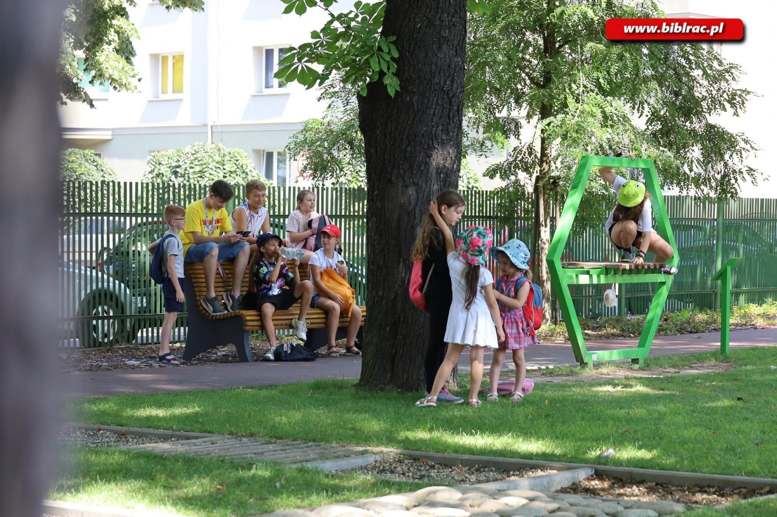 Zdjęcie w galerii na portalu naszraciborz.pl: Bajki polskie i litewskie wybrzmiały w kolejnym tygodniu Baśniowego Lata z Biblioteką wiadomości z regionu