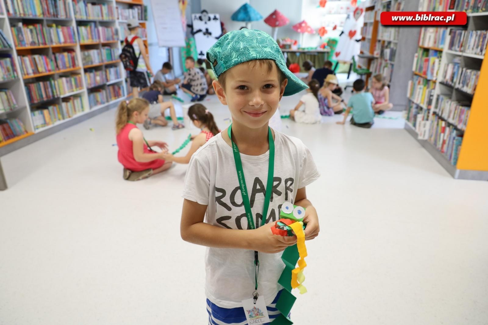 Zdjęcie w galerii na portalu naszraciborz.pl: Bajki polskie i litewskie wybrzmiały w kolejnym tygodniu Baśniowego Lata z Biblioteką wiadomości z regionu