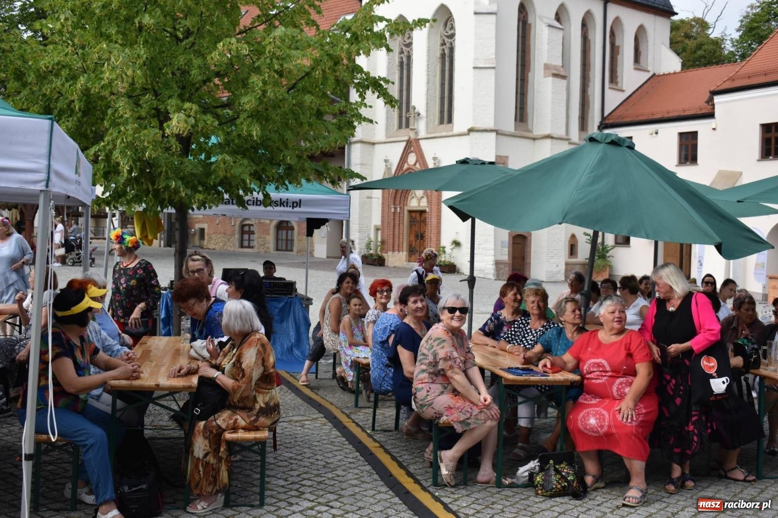 Zdjęcie w galerii na portalu naszraciborz.pl: Ogólnopolskie Imieninowe Spotkanie Krystyn tym razem w Raciborzu wiadomości z regionu