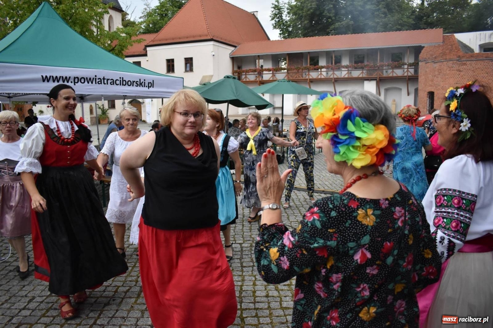 Zdjęcie w galerii na portalu naszraciborz.pl: Ogólnopolskie Imieninowe Spotkanie Krystyn tym razem w Raciborzu wiadomości z regionu