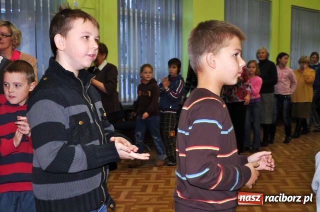 Zdjęcie w galerii na portalu naszraciborz.pl: Mikołajki z motocyklistami wiadomości z regionu