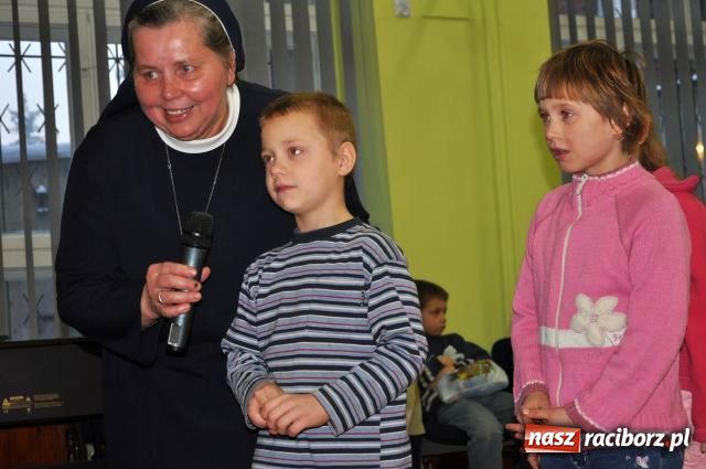 Zdjęcie w galerii na portalu naszraciborz.pl: Mikołajki z motocyklistami wiadomości z regionu