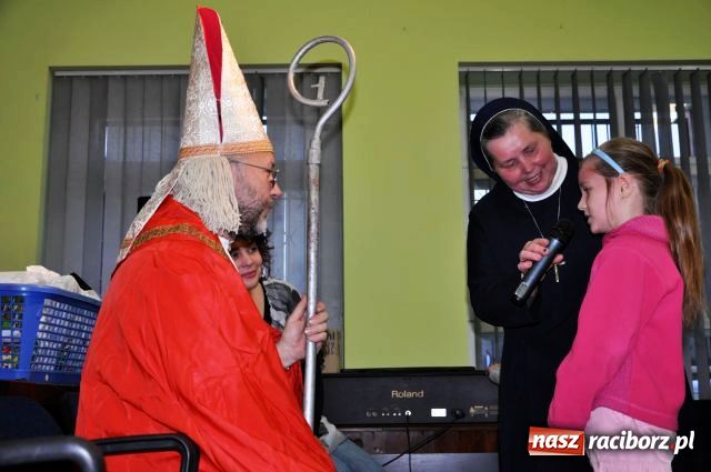 Zdjęcie w galerii na portalu naszraciborz.pl: Mikołajki z motocyklistami wiadomości z regionu