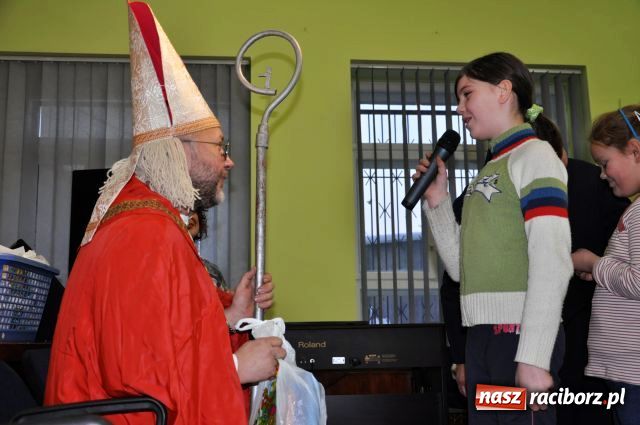 Zdjęcie w galerii na portalu naszraciborz.pl: Mikołajki z motocyklistami wiadomości z regionu