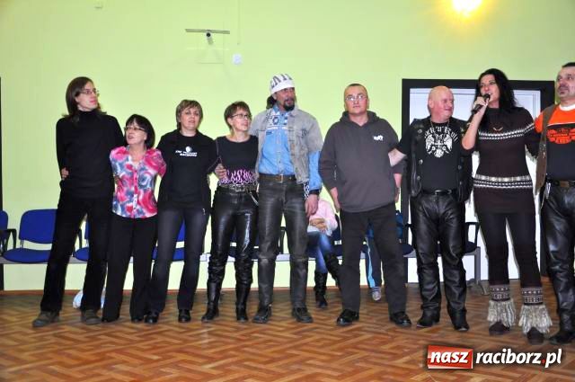 Zdjęcie w galerii na portalu naszraciborz.pl: Mikołajki z motocyklistami wiadomości z regionu