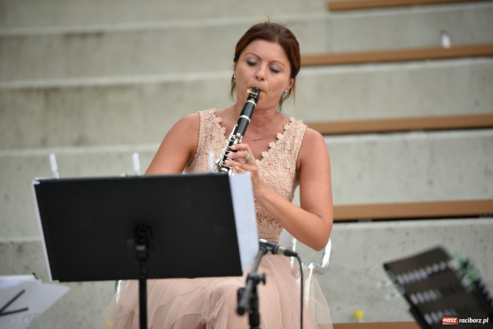 Zdjęcie w galerii na portalu naszraciborz.pl: Letnie koncerty na Bulwarach Nadodrzańskich - Elara Classic Trio wiadomości z regionu