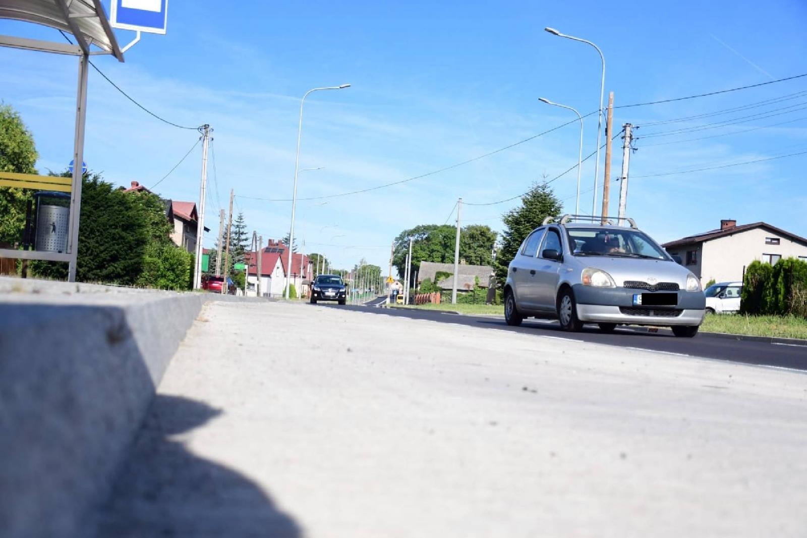 Zdjęcie w galerii na portalu naszraciborz.pl: Modernizacja DW 935 z przebudową ronda przy Mechaniku oficjalnie zakończone [FOTO i WIDEO] wiadomości z regionu