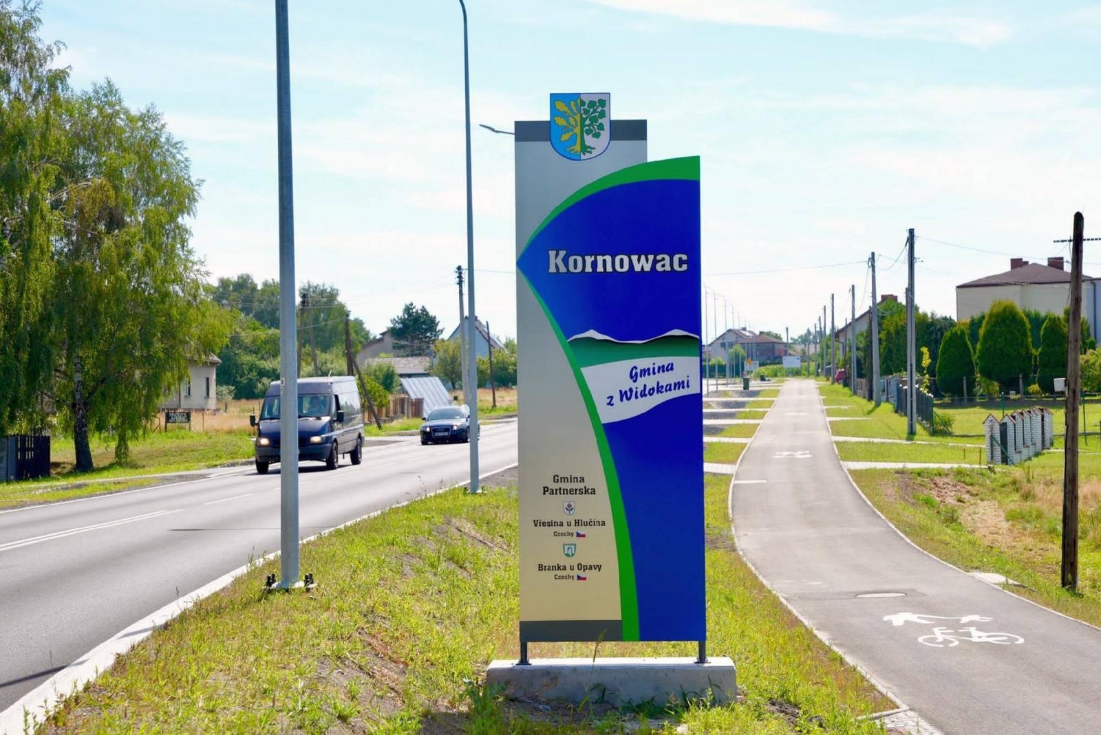 Zdjęcie w galerii na portalu naszraciborz.pl: Modernizacja DW 935 z przebudową ronda przy Mechaniku oficjalnie zakończone [FOTO i WIDEO] wiadomości z regionu