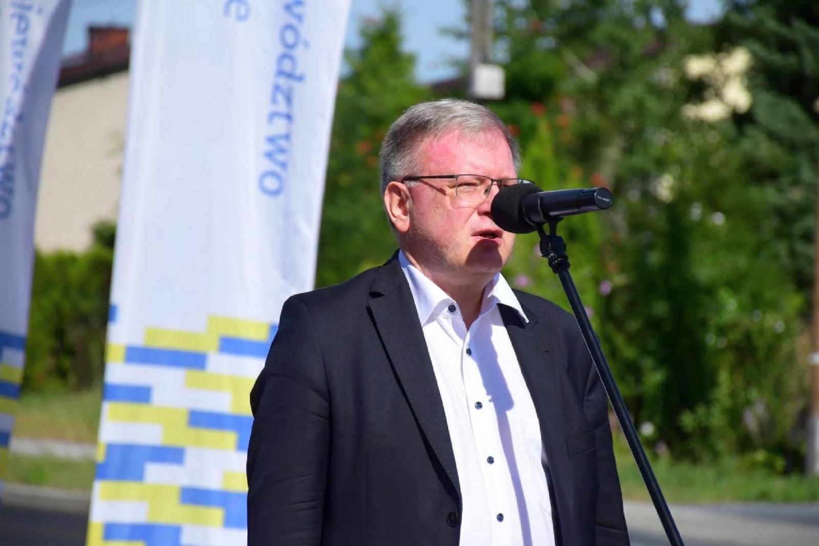 Zdjęcie w galerii na portalu naszraciborz.pl: Modernizacja DW 935 z przebudową ronda przy Mechaniku oficjalnie zakończone [FOTO i WIDEO] wiadomości z regionu