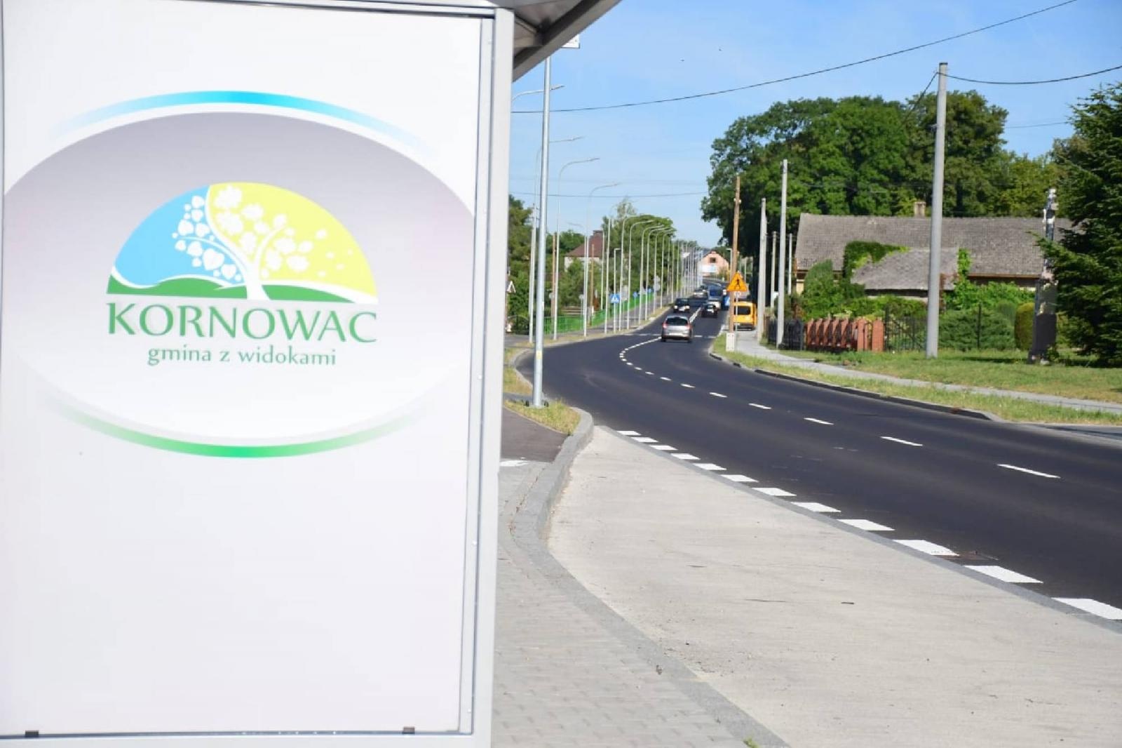 Zdjęcie w galerii na portalu naszraciborz.pl: Modernizacja DW 935 z przebudową ronda przy Mechaniku oficjalnie zakończone [FOTO i WIDEO] wiadomości z regionu