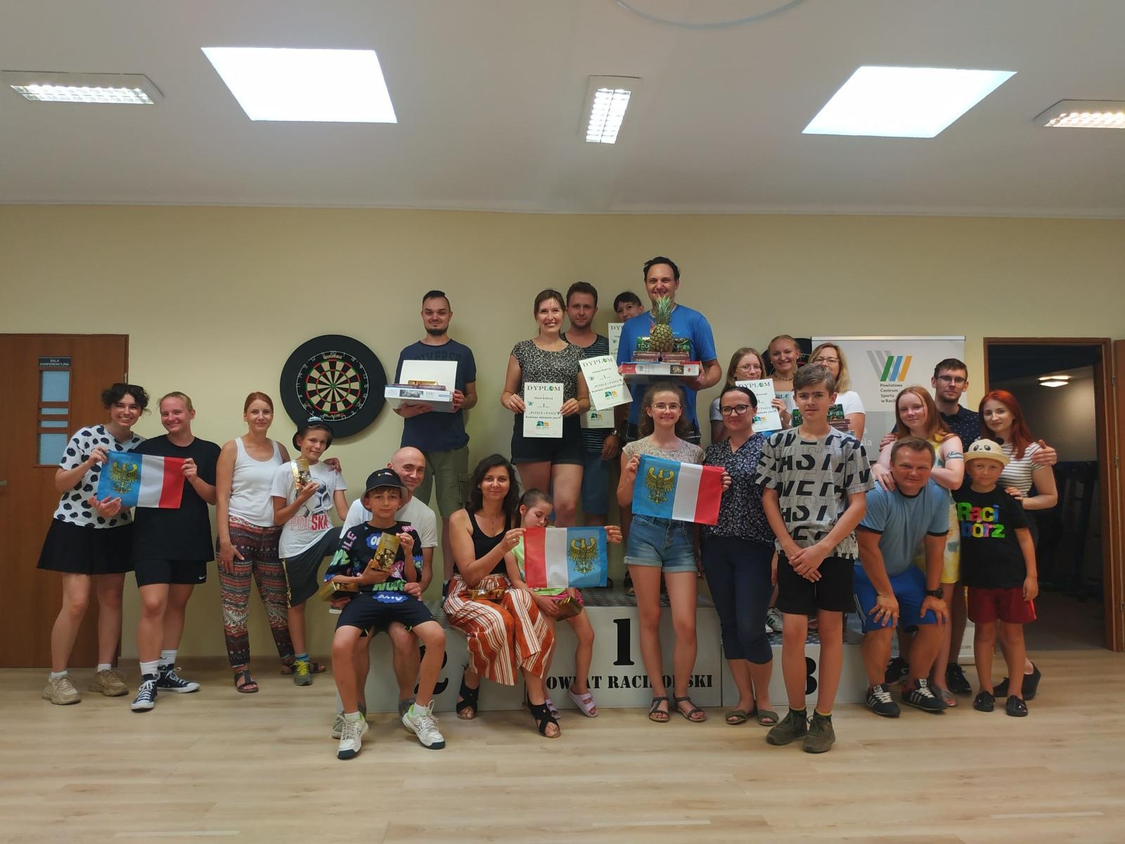 Zdjęcie w galerii na portalu naszraciborz.pl: Wakacje w powiecie. Układanie puzzli na czas [FOTO] wiadomości z regionu