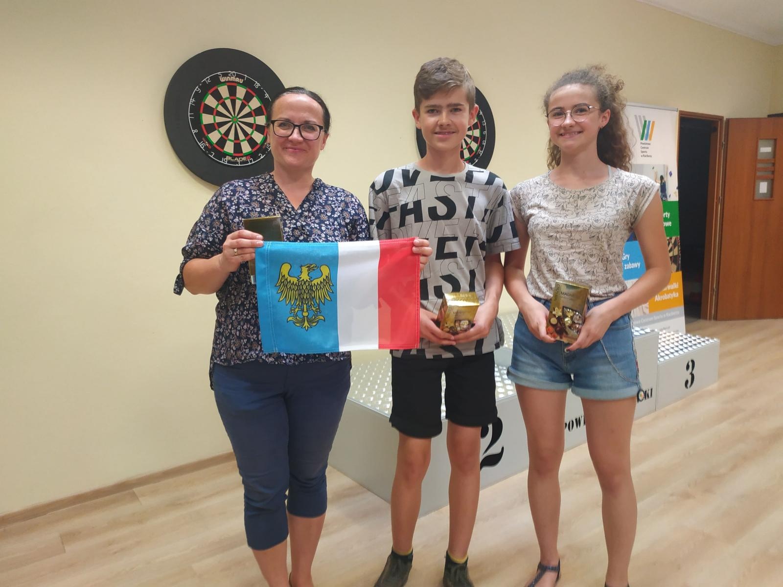 Zdjęcie w galerii na portalu naszraciborz.pl: Wakacje w powiecie. Układanie puzzli na czas [FOTO] wiadomości z regionu