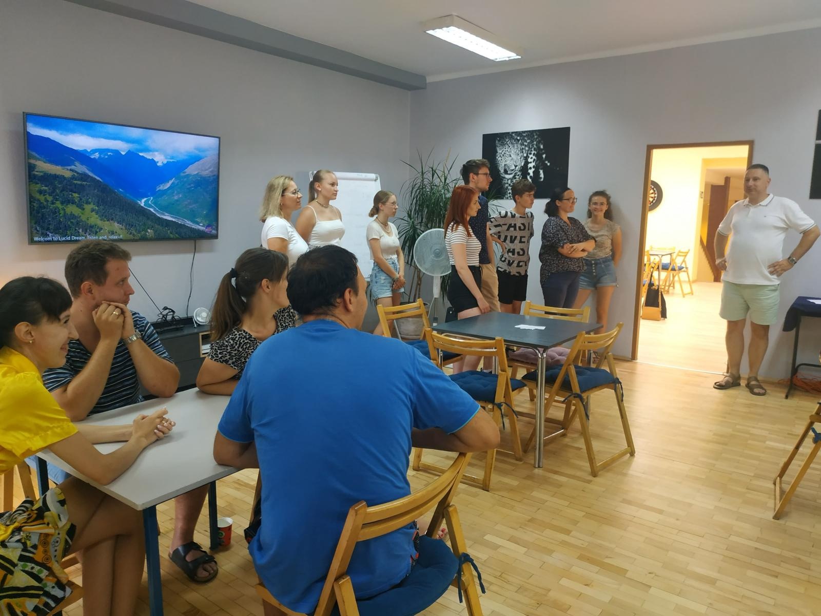 Zdjęcie w galerii na portalu naszraciborz.pl: Wakacje w powiecie. Układanie puzzli na czas [FOTO] wiadomości z regionu