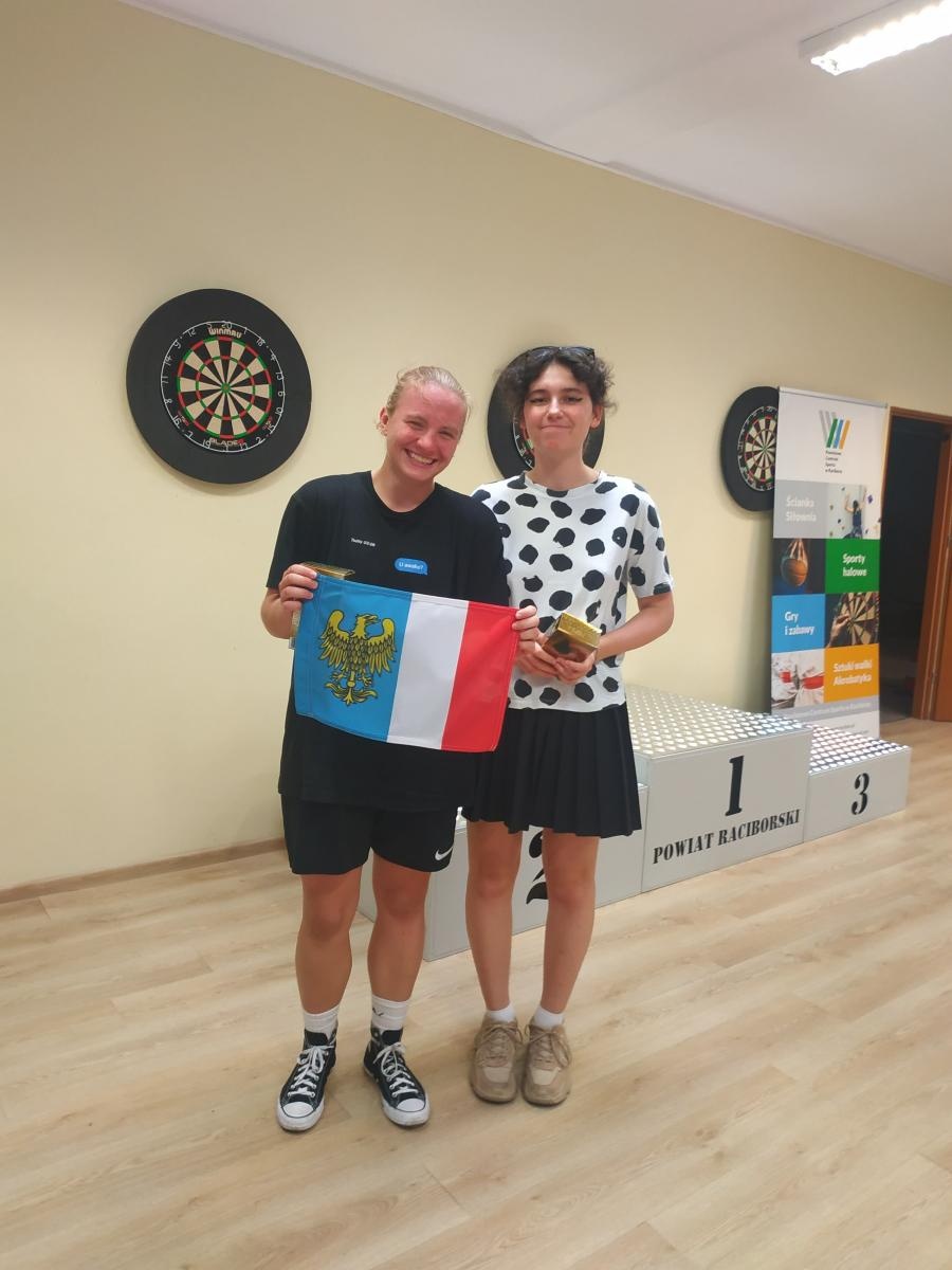 Zdjęcie w galerii na portalu naszraciborz.pl: Wakacje w powiecie. Układanie puzzli na czas [FOTO] wiadomości z regionu