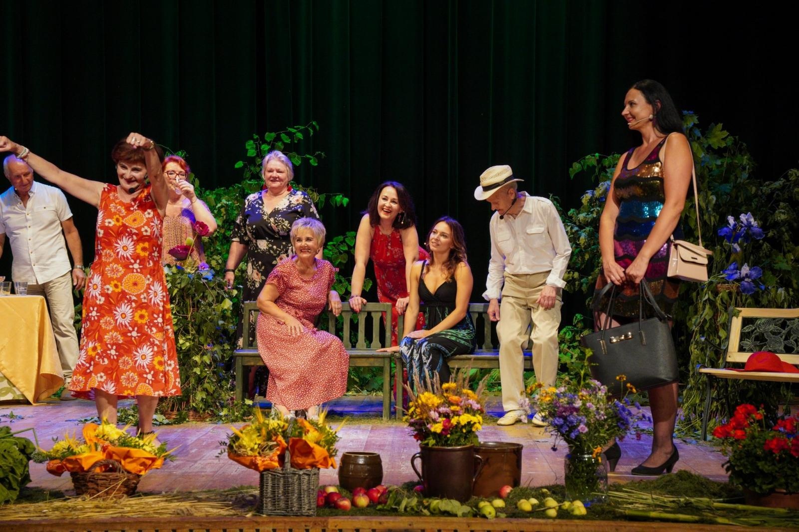 Zdjęcie w galerii na portalu naszraciborz.pl: Lipcowe show i piąte urodziny teatru Senioralne Forte [WIDEO] wiadomości z regionu