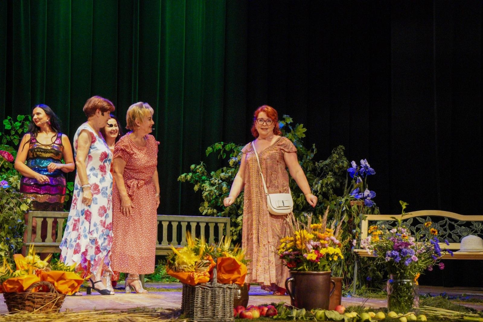 Zdjęcie w galerii na portalu naszraciborz.pl: Lipcowe show i piąte urodziny teatru Senioralne Forte [WIDEO] wiadomości z regionu