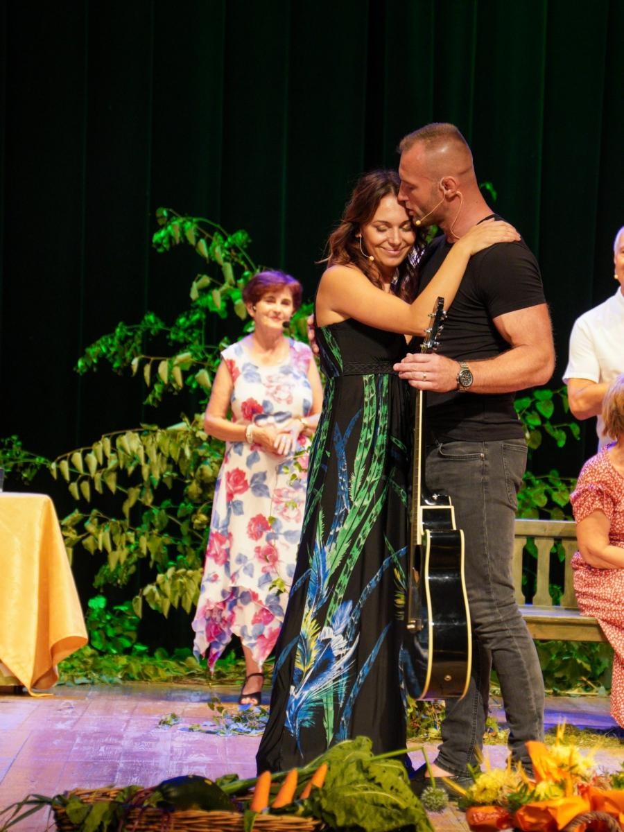 Zdjęcie w galerii na portalu naszraciborz.pl: Lipcowe show i piąte urodziny teatru Senioralne Forte [WIDEO] wiadomości z regionu