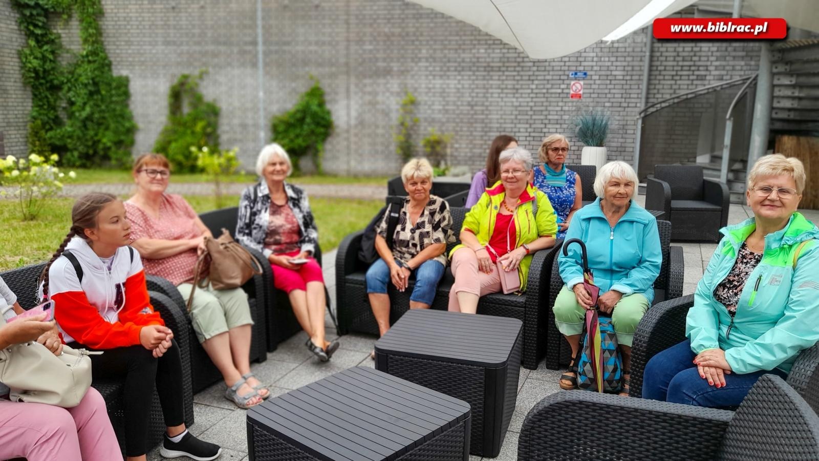 Zdjęcie w galerii na portalu naszraciborz.pl: Przyjaciele biblioteki odwiedzili Będzin wiadomości z regionu