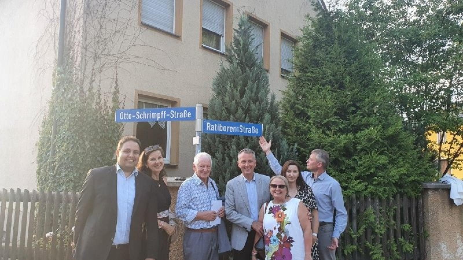 Zdjęcie w galerii na portalu naszraciborz.pl: Prezydenci i radni Raciborza świętowali 50-lecie miasta powiatowego Roth [FOTO] wiadomości z regionu