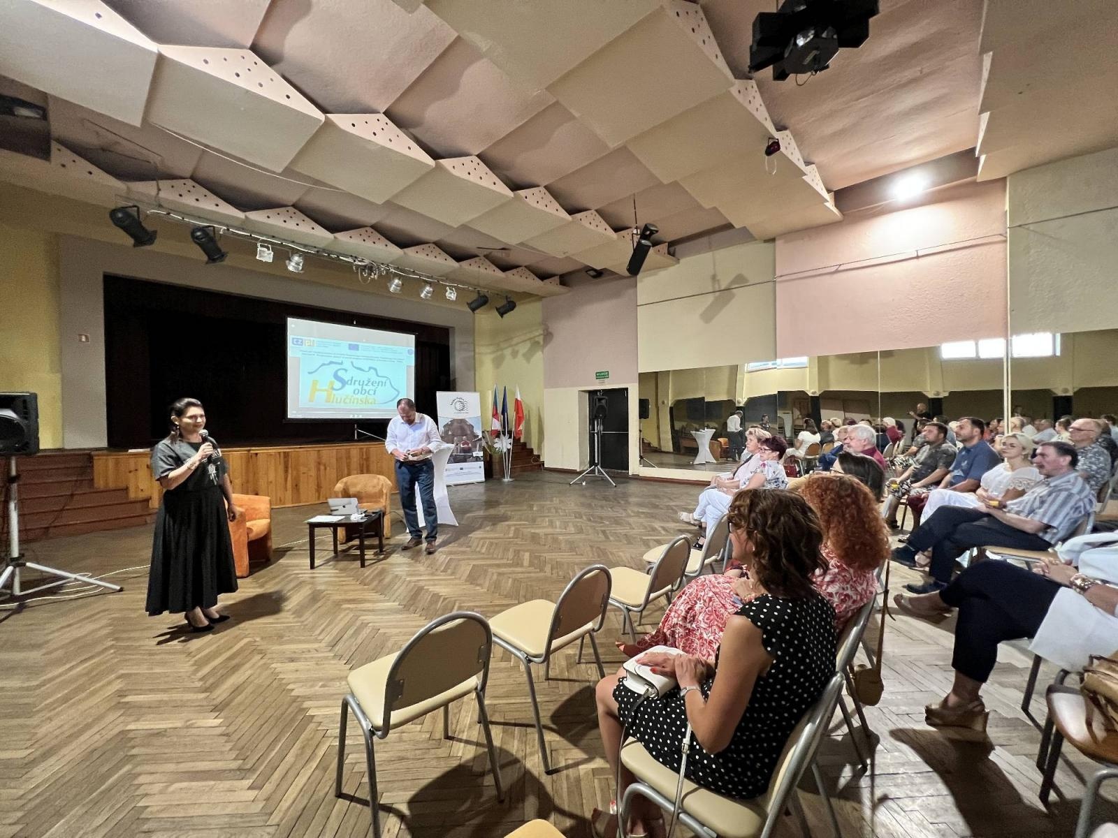 Zdjęcie w galerii na portalu naszraciborz.pl: Holka Polka w podróży - w Krzanowicach podsumowano projekt wiadomości z regionu