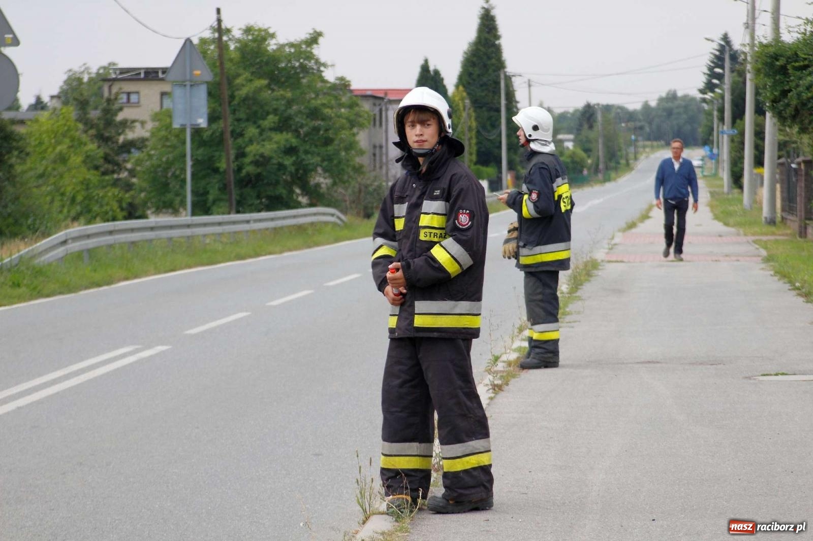 Zdjęcie w galerii na portalu naszraciborz.pl: Strażacy z Raciborza Miedoni przesiedli się do mercedesa [FOTO i WIDEO] wiadomości z regionu