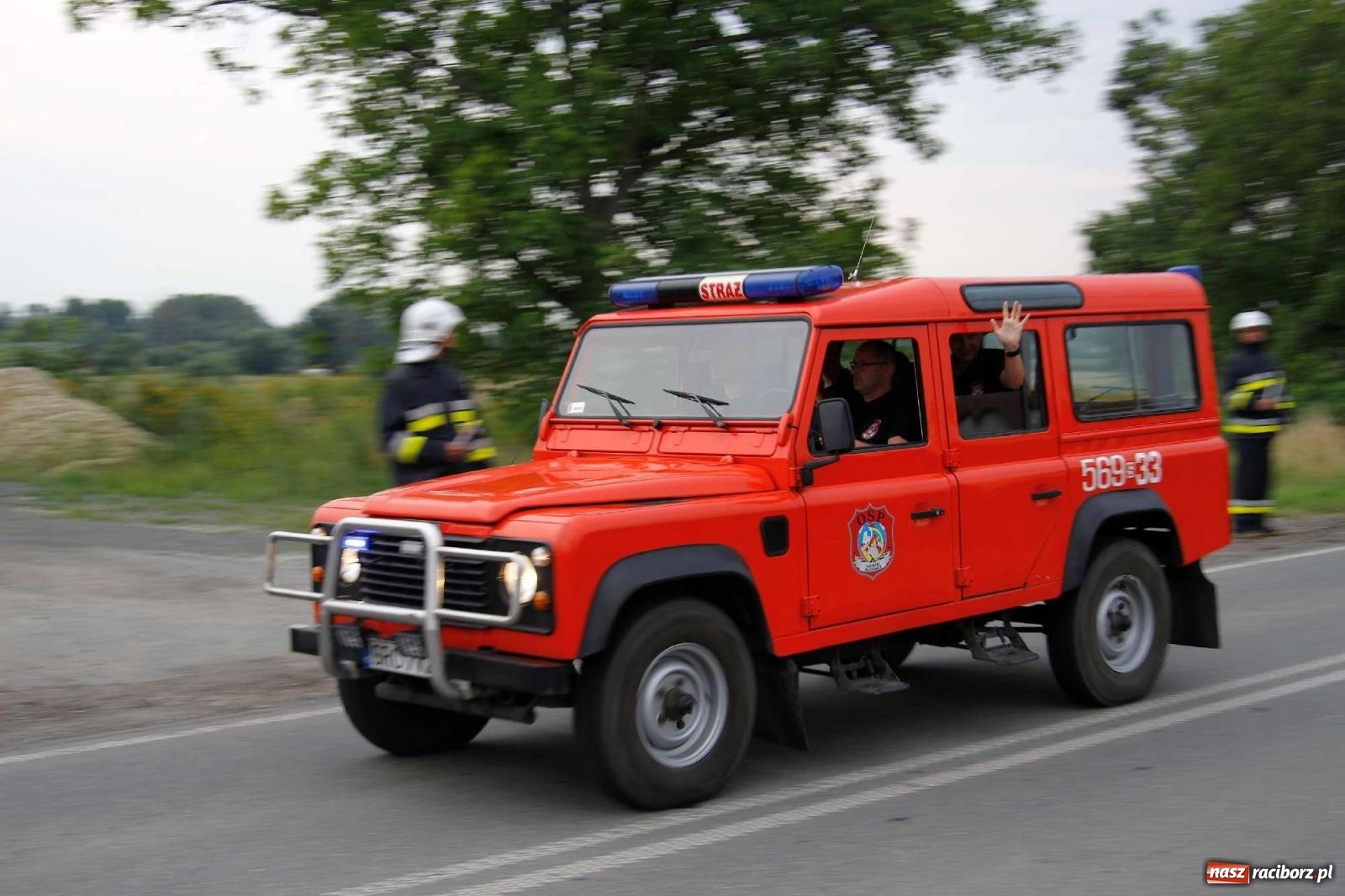 Zdjęcie w galerii na portalu naszraciborz.pl: Strażacy z Raciborza Miedoni przesiedli się do mercedesa [FOTO i WIDEO] wiadomości z regionu