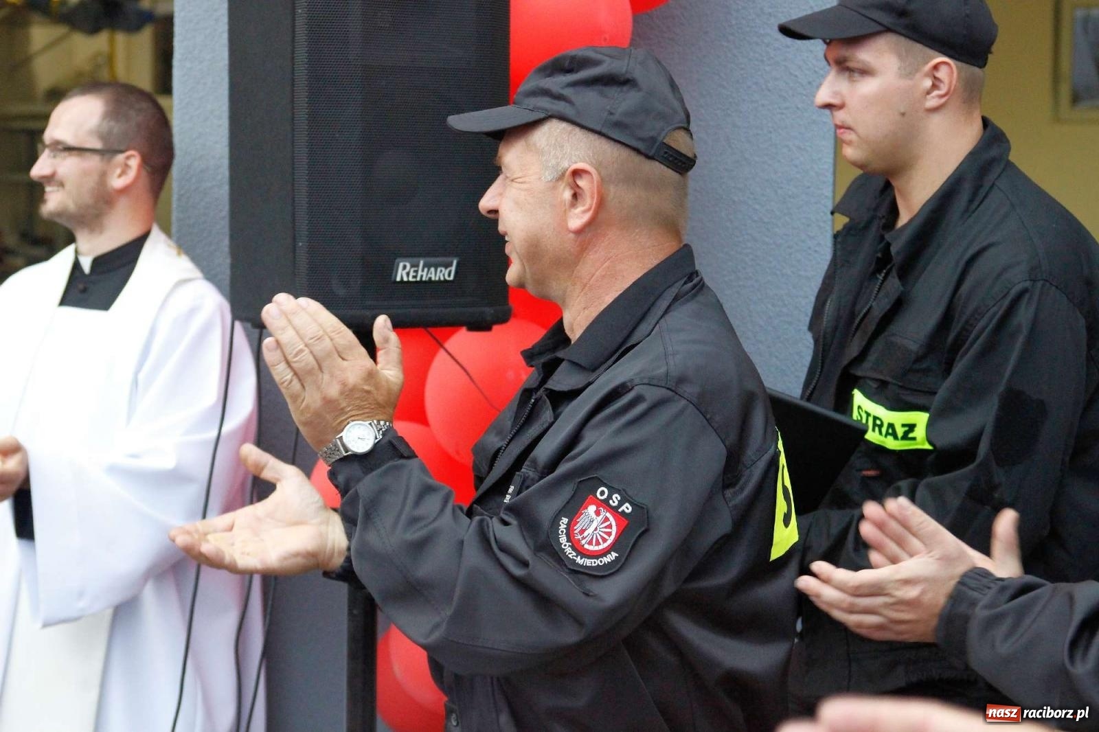 Zdjęcie w galerii na portalu naszraciborz.pl: Strażacy z Raciborza Miedoni przesiedli się do mercedesa [FOTO i WIDEO] wiadomości z regionu