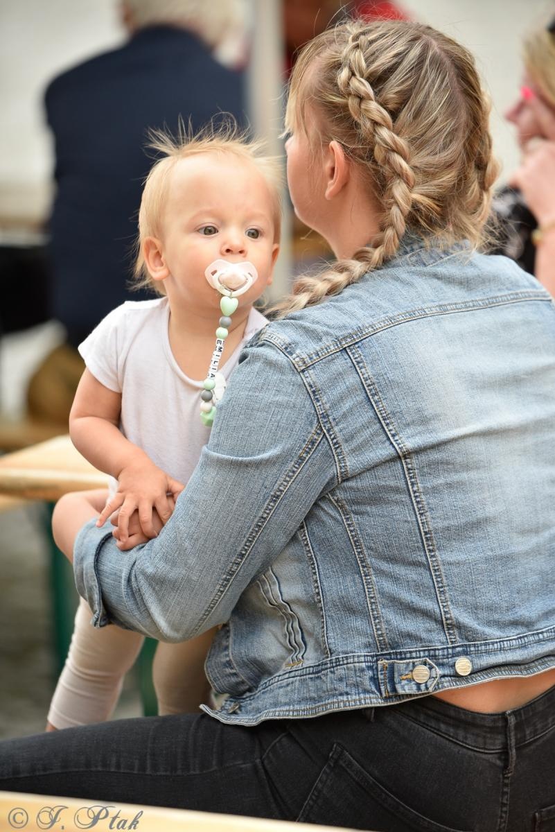 Zdjęcie w galerii na portalu naszraciborz.pl: Przy zamkowej studni i w Etiudzie za muzeum wiadomości z regionu