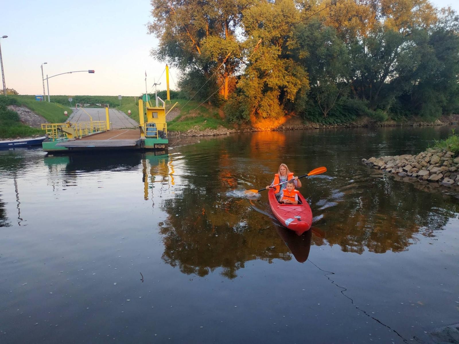 Zdjęcie w galerii na portalu naszraciborz.pl: Wakacje w powiecie - Odrą do Grzegorzowic [FOTO i WIDEO] wiadomości z regionu