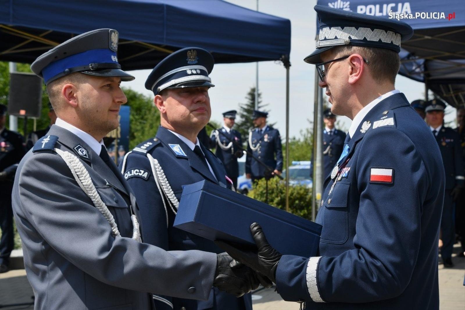 Zdjęcie w galerii na portalu naszraciborz.pl: Wojewódzkie obchody Święta Policji z raciborskim akcentem wiadomości z regionu
