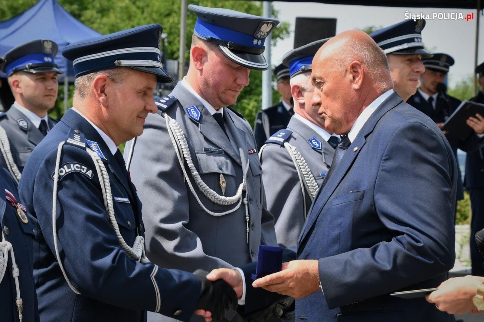 Zdjęcie w galerii na portalu naszraciborz.pl: Wojewódzkie obchody Święta Policji z raciborskim akcentem wiadomości z regionu