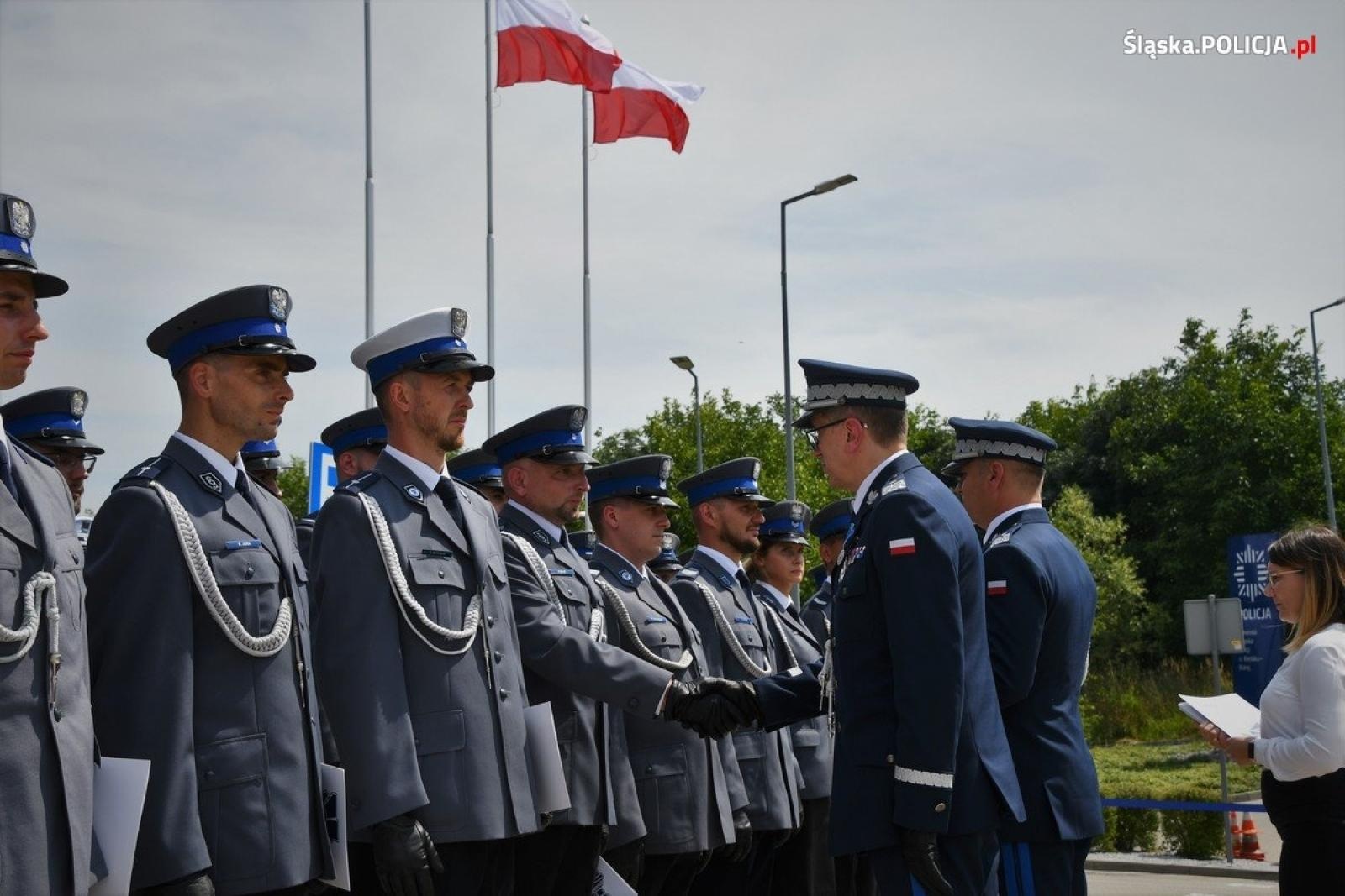 Zdjęcie w galerii na portalu naszraciborz.pl: Wojewódzkie obchody Święta Policji z raciborskim akcentem wiadomości z regionu