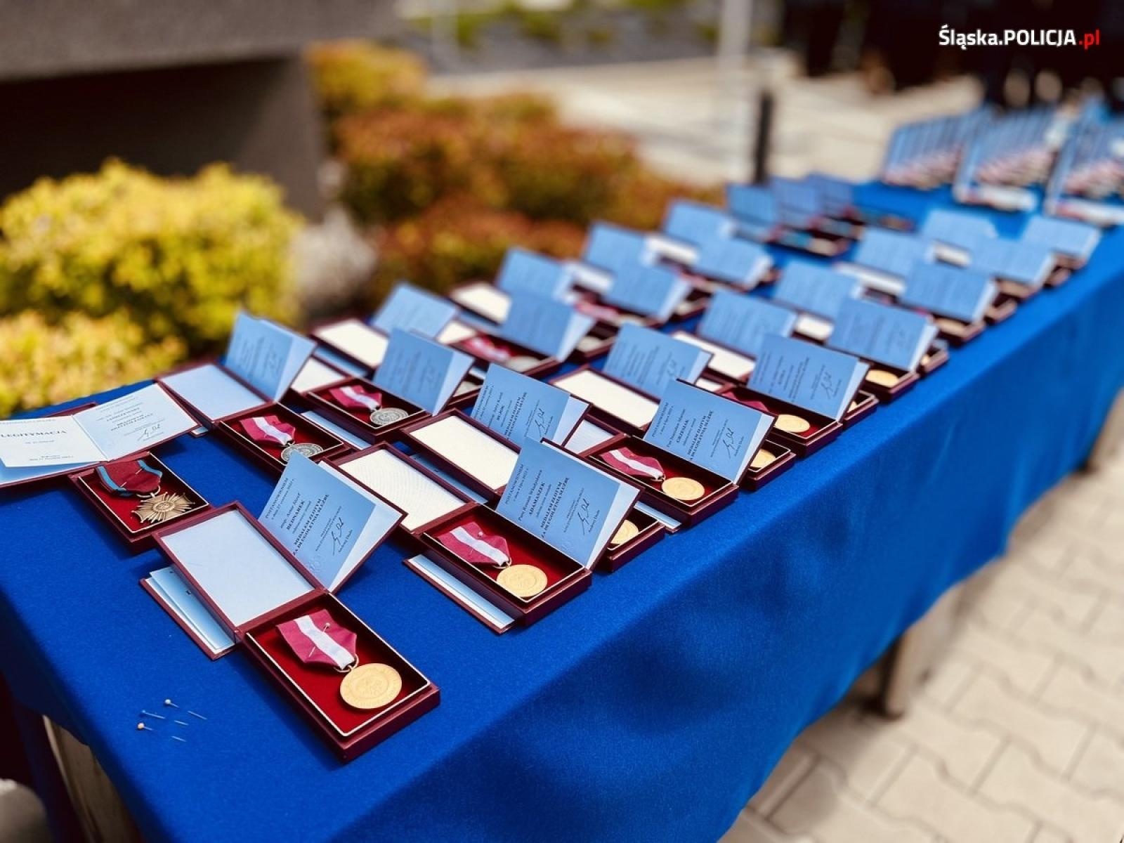 Zdjęcie w galerii na portalu naszraciborz.pl: Wojewódzkie obchody Święta Policji z raciborskim akcentem wiadomości z regionu