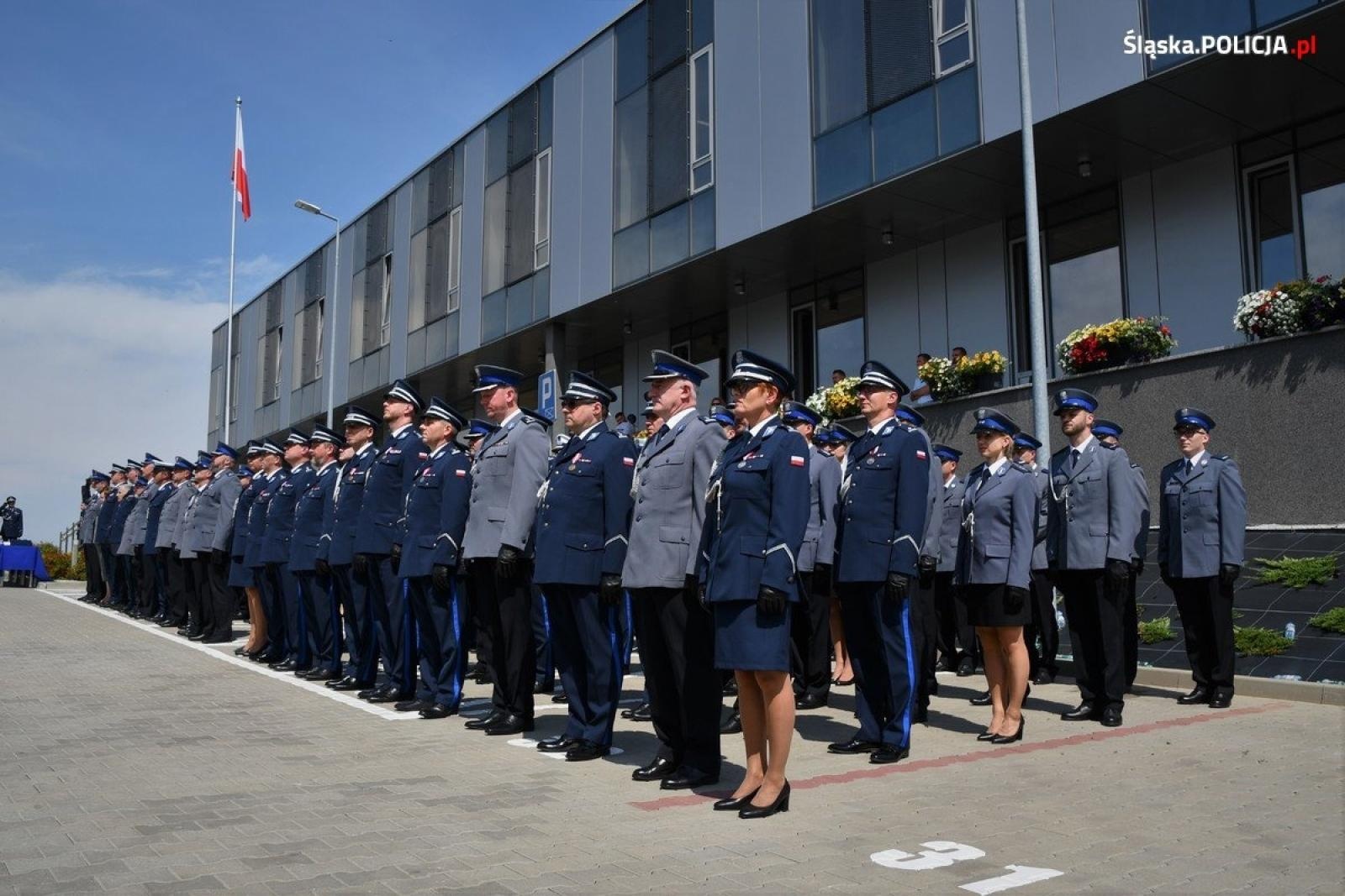 Zdjęcie w galerii na portalu naszraciborz.pl: Wojewódzkie obchody Święta Policji z raciborskim akcentem wiadomości z regionu