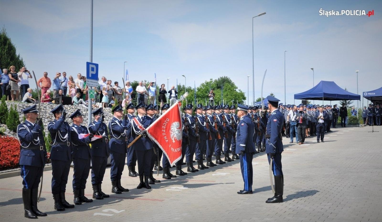 Zdjęcie w galerii na portalu naszraciborz.pl: Wojewódzkie obchody Święta Policji z raciborskim akcentem wiadomości z regionu